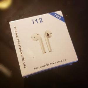 i12 blue tooth headphones